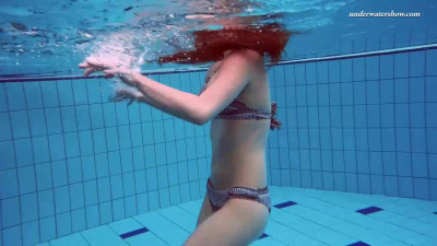 Big tits clip with rough Liza from Underwater Show