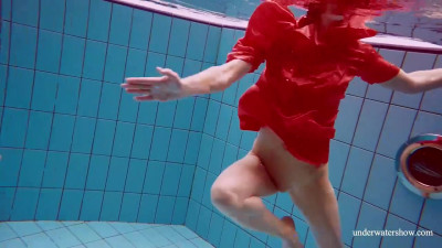 Nice-looking truelove - underwater babes video - Underwater Show