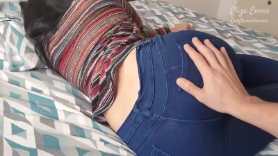 Elegant Eliza Evans at verified amateurs dirt