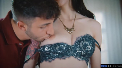 Junoesque Anna De Ville - pussy-licking video - Porn Fidelity