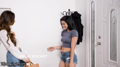 Silvia and Kylie's milf trailer