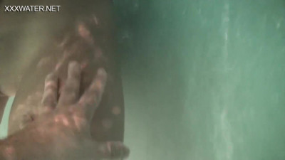 Bewitching Olga - underwatershow action - Underwater Show