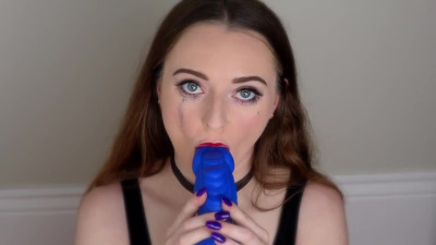 Fetching Jessie's brunette sex