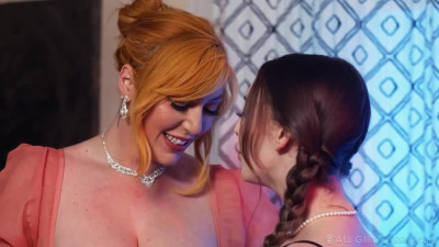 Vivid Lauren Phillips and Lily Larimar's masturbation scene