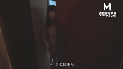 Funny doxie's 麻 豆 传 媒 映画 scene
