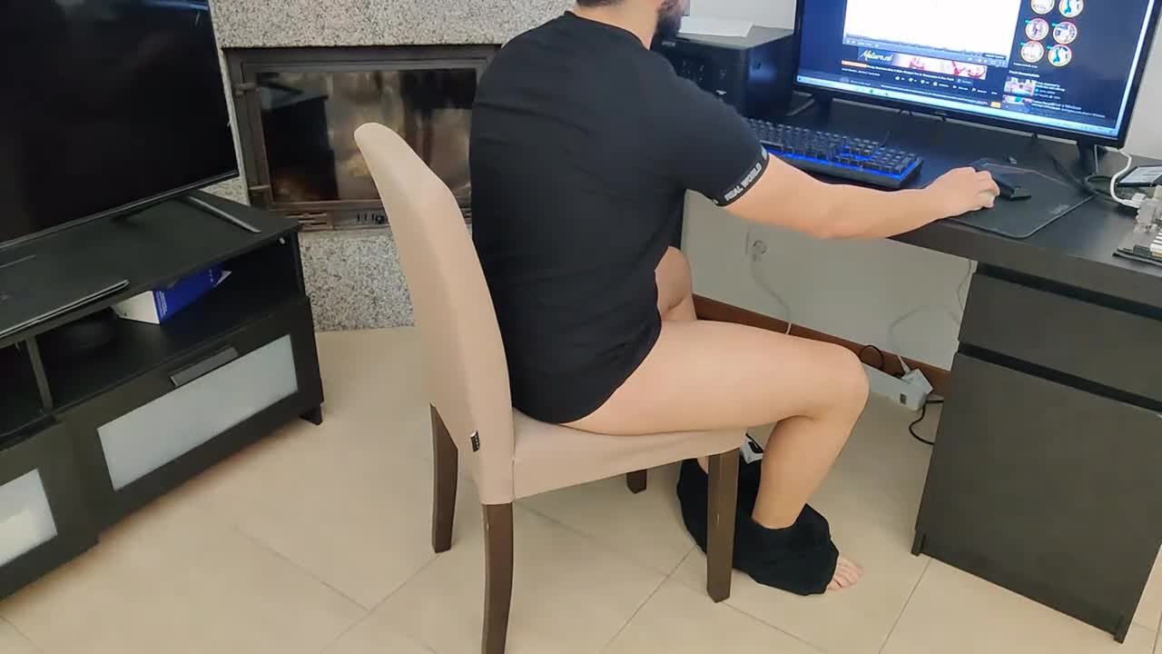 Watch voluptuous Miss Squirting's action Free Porn Videos | BestPornHubs.