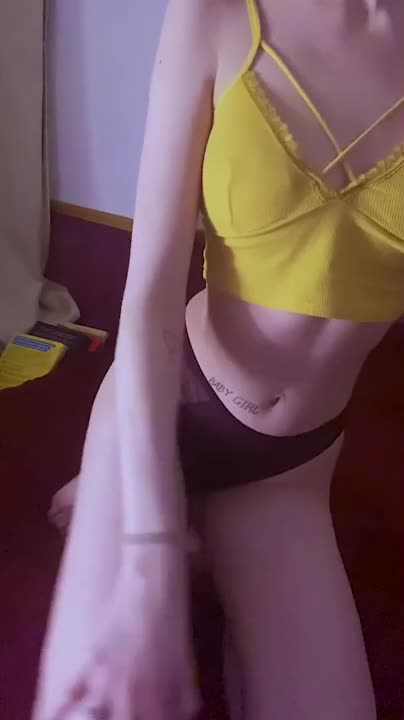 Watch hypnotic FoxyElf's action Free Porn Videos | BestPornHubs.