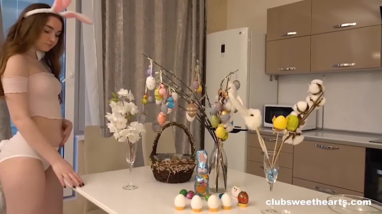 Sneaky wooer's easter bunny action Free Porn Videos | BestPornHubs.