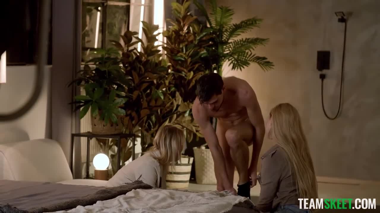 Watch so hot Eyla Moore and Ivi Rein's movie Free Porn Videos | BestPornHubs.
