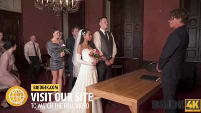 Stockings dirt with extravagant Anna De Ville from Bride 4K