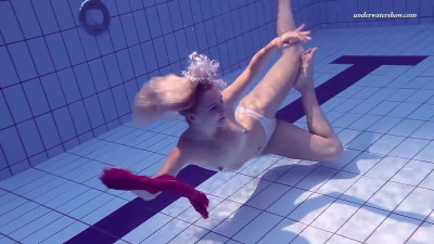 Elena's swimming pool action by Underwater Show