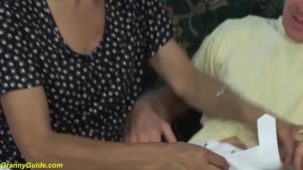 Queen bee's rough video Free Porn Videos | BestPornHubs.