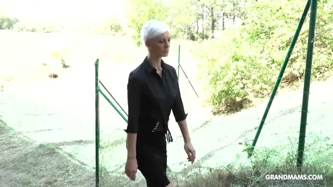Missy's face sitting action by Grandmams Free Porn Videos | BestPornHubs.