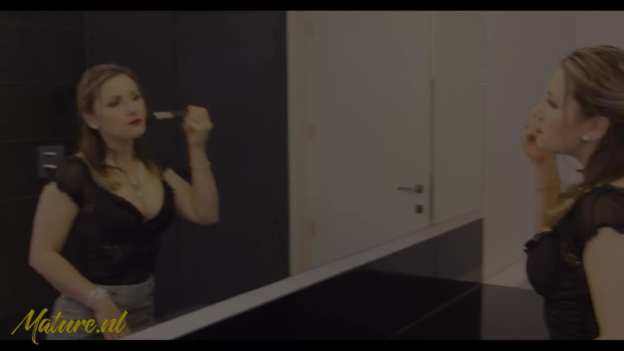 Olga's shaved smut by Mature NL Free Porn Videos | BestPornHubs.