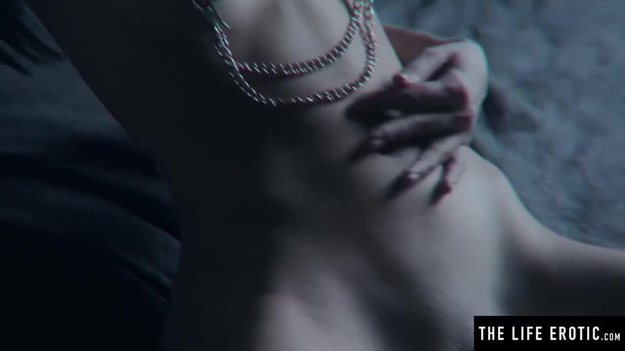 TLE - small tits video Free Porn Videos | BestPornHubs.