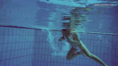 Temperament Alla's underwater xxx