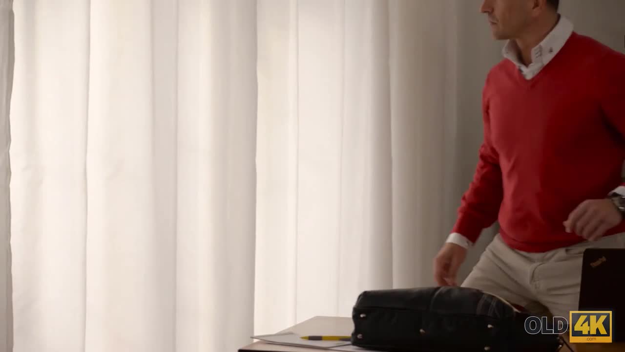 Watch engaging Ellen Jess's clip Free Porn Videos | BestPornHubs.