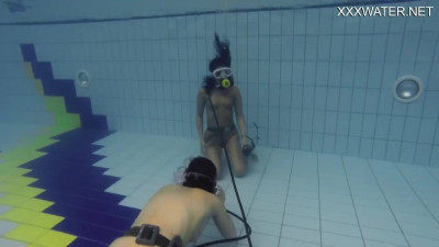 Adeline's blonde sex by Underwater Show