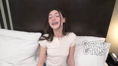 Watch prurient cocotte's video