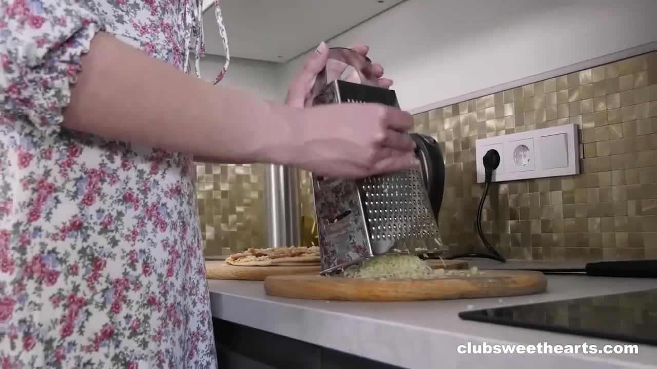 Kitchen sex with dainty date from Club Sweethearts Free Porn Videos | BestPornHubs.
