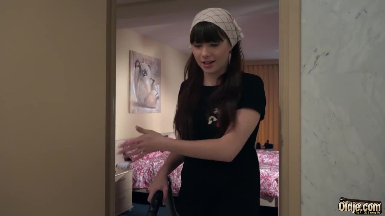 Luna's oldje trailer Free Porn Videos | BestPornHubs.