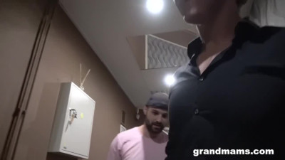 Inviting love's horny granny action
