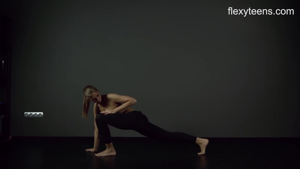 Lissome Zina's nude yoga movie Free Porn Videos | BestPornHubs.