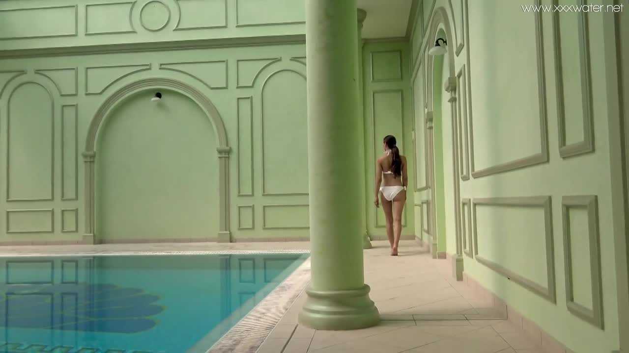 Kink video with funny Stefanie Moon and Irina from Underwater Show Free Porn Videos | BestPornHubs.