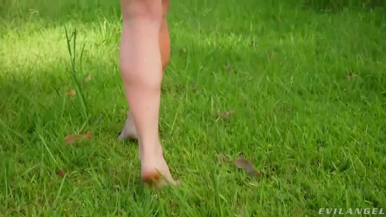 Secret Crush featuring Scarlet Chase's oral trailer Free Porn Videos | BestPornHubs.
