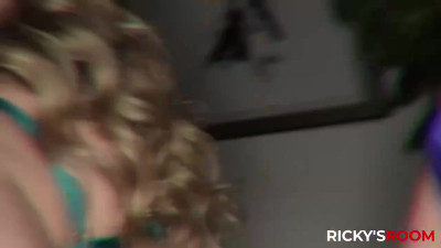 Rickysroom featuring Lena Paul and Queenie's doggystyle sex