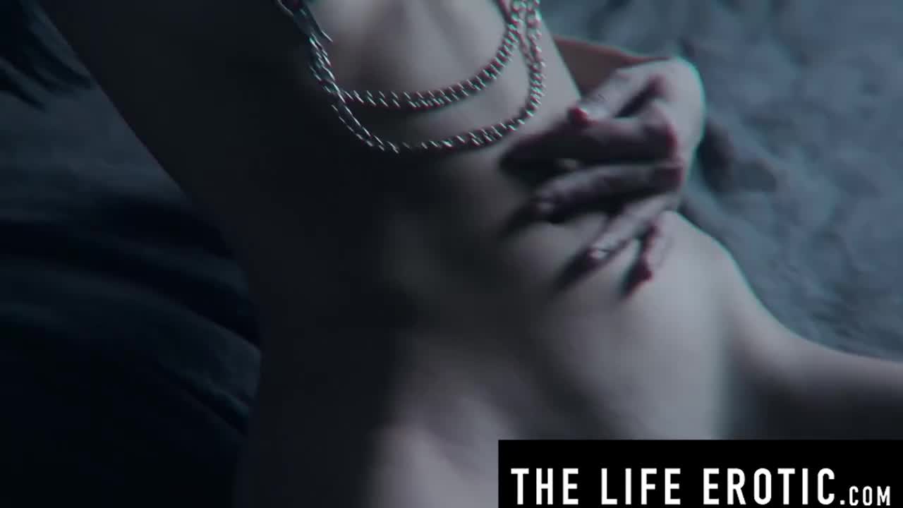 Mantrap's masturbate xxx Free Porn Videos | BestPornHubs.