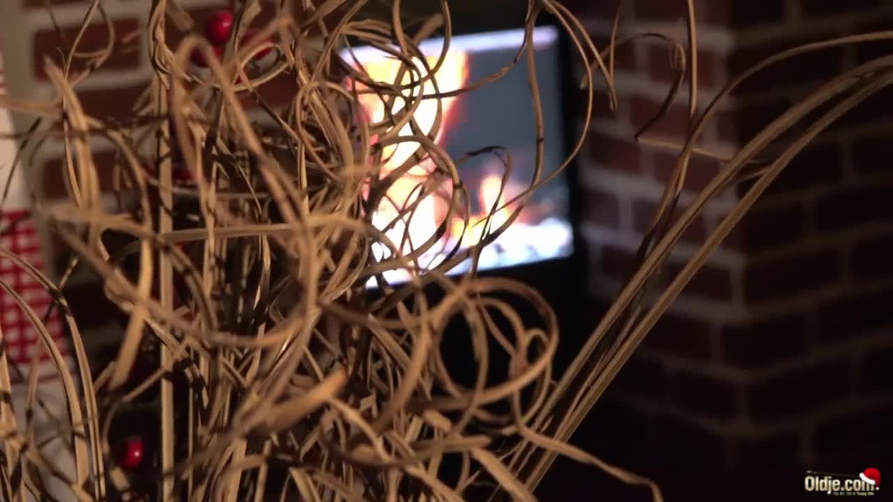 Splendid model's santa action Free Porn Videos | BestPornHubs.