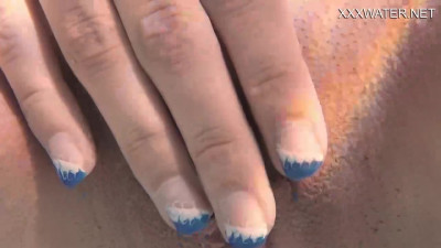 Stupefying Lidia - poolside dirt - Underwater Show