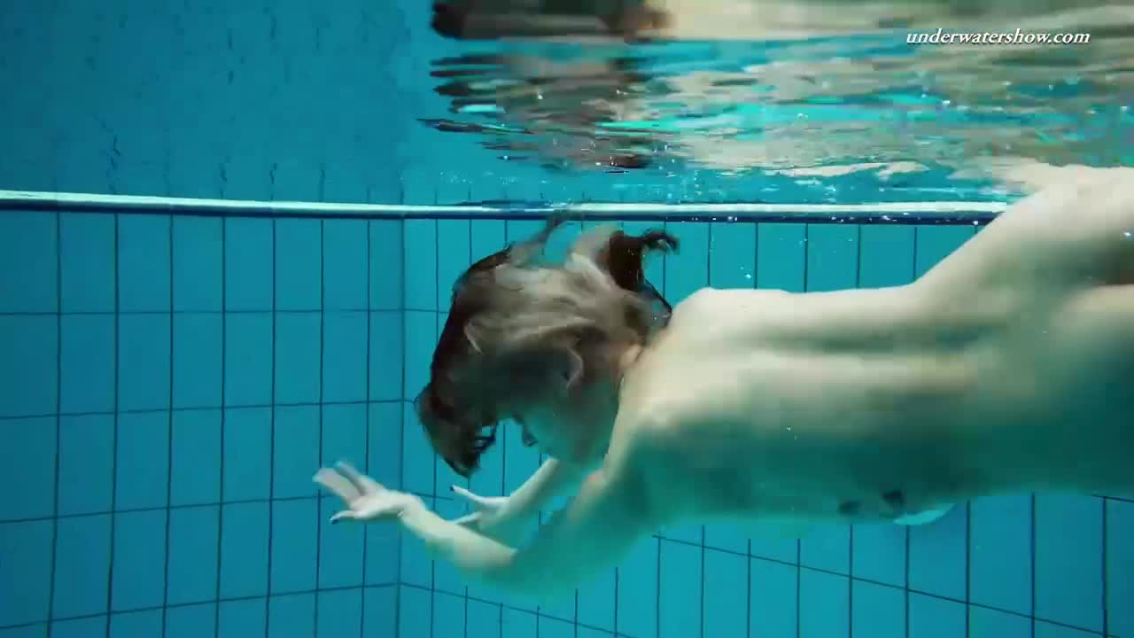 Underwater Show featuring baby girl's tattoos smut Free Porn Videos | BestPornHubs.