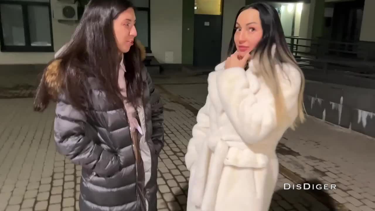 Orgy sex with superb Katty West and DisDiger from Verified Amateurs Free Porn Videos | BestPornHubs.