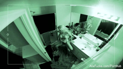 Luring Alix Lynx and Tony Martinez's hd dirt