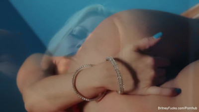 Incomparable Britney's silicone tits scene