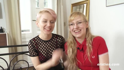 Bouncy cutie - clit licking porn - Ersties