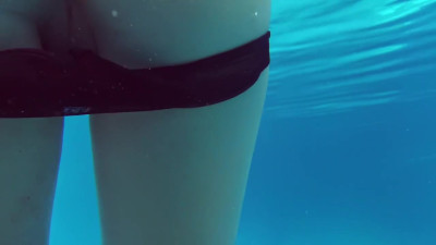 Alluring Kittina Clairette and Kittina's swimsuit video