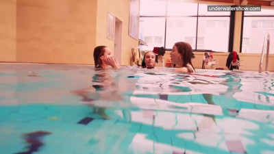 Underwater Show featuring queen's teen (18+) movie