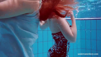 Flawless tomato - big tits xxx - Underwater Show
