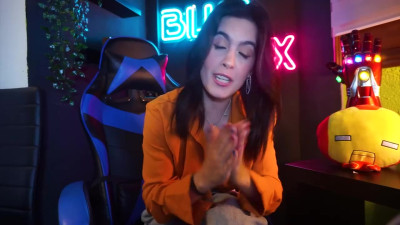 Verified Amateurs featuring Red Jinx's big tits trailer