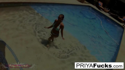Lovely Priya Rai's solo female sex