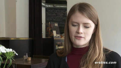 Queen's long hair smut