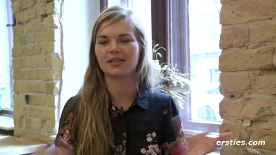 Watch luring Viktoria's clip