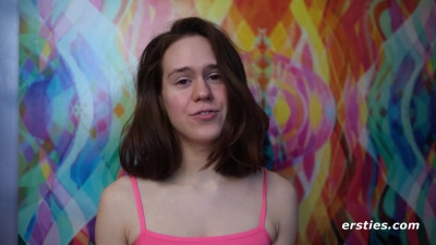 Lustful chickfriend - solo female scene - Ersties
