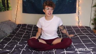Emotional Margo - solo female video - Ersties