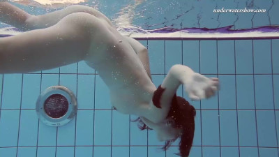 Glamour Sima - hd dirt - Underwater Show