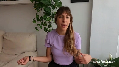Alluring chippy's amateur smut