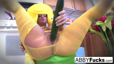 Adorable Abigail's pussy video